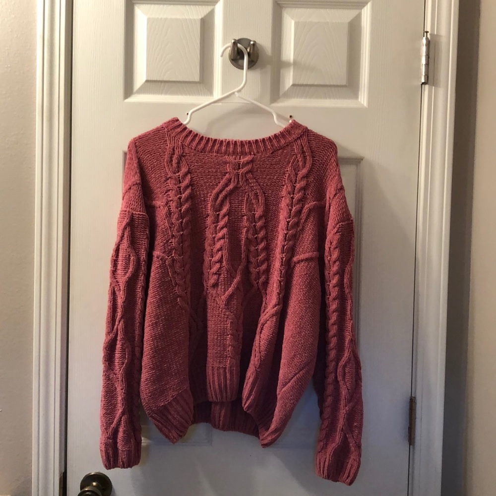 pink sweater
